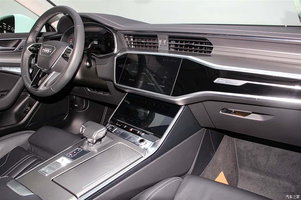 Audi A7, 2025 10