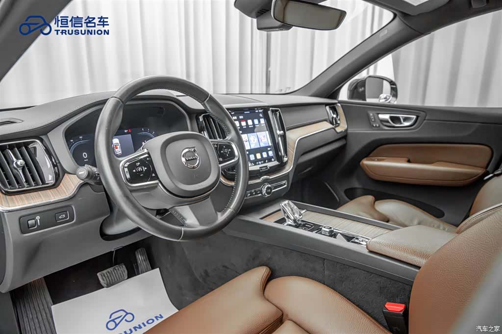 Volvo XC60, 2022 12