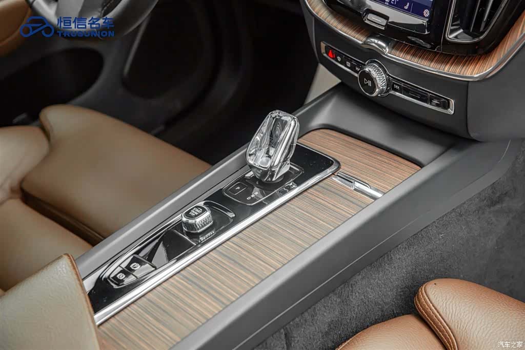 Volvo XC60, 2022 19