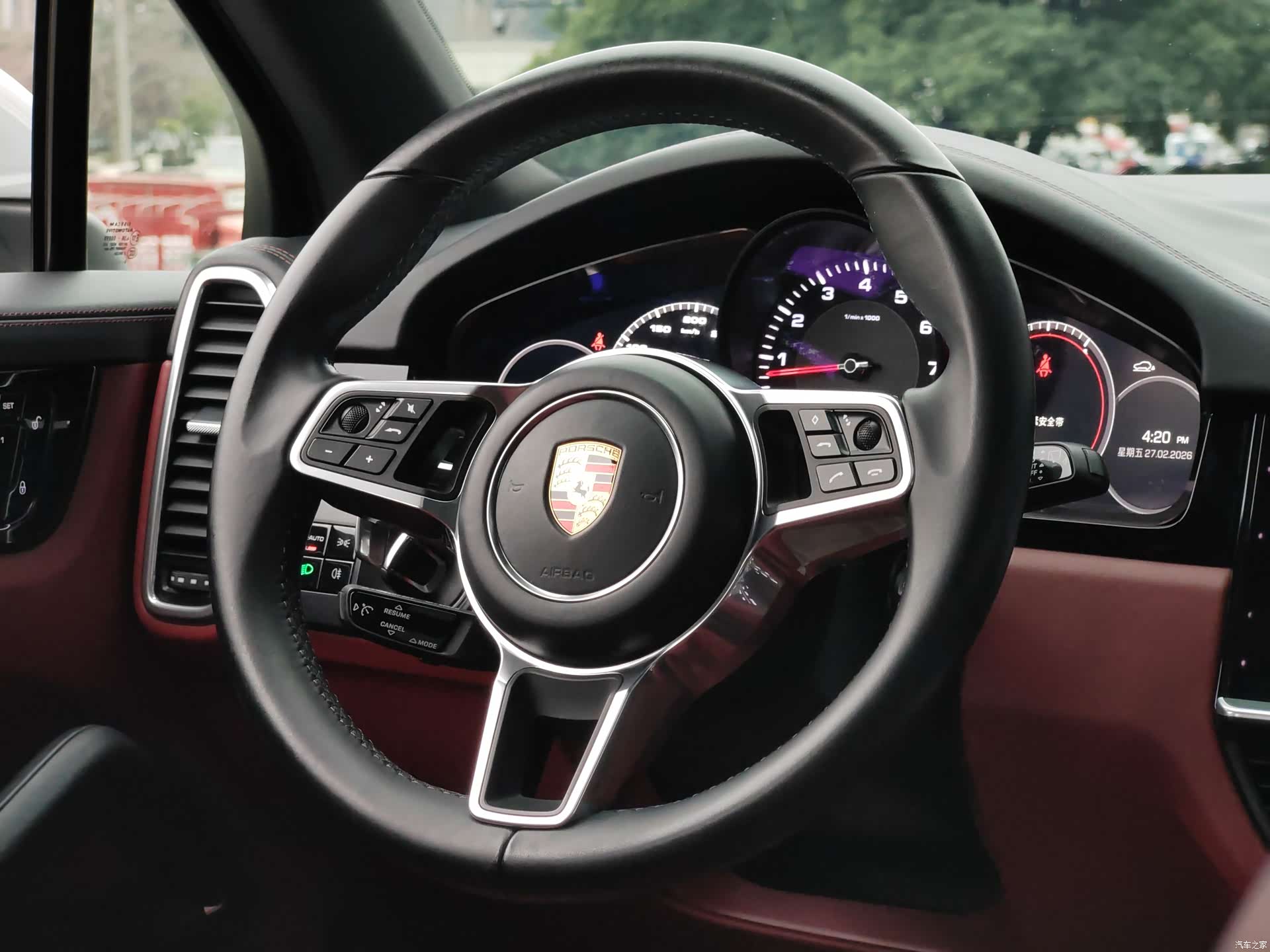 Porsche Cayenne, 2019 10