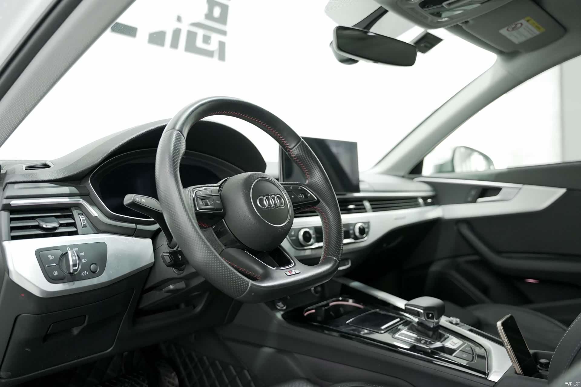 Audi A4L, 2021 10