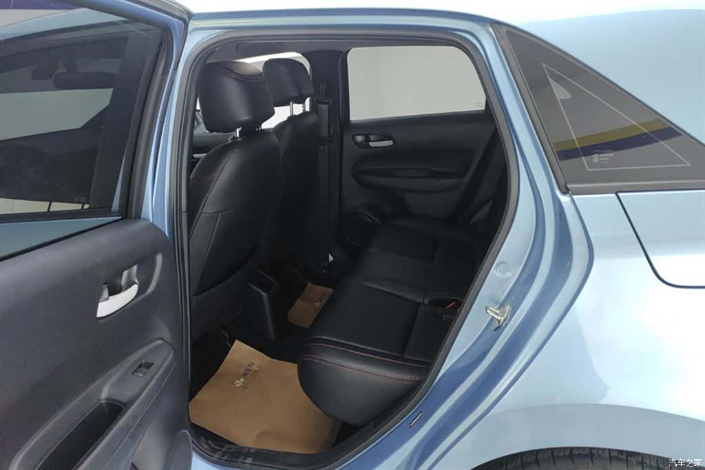 Honda Fit, 2022 11
