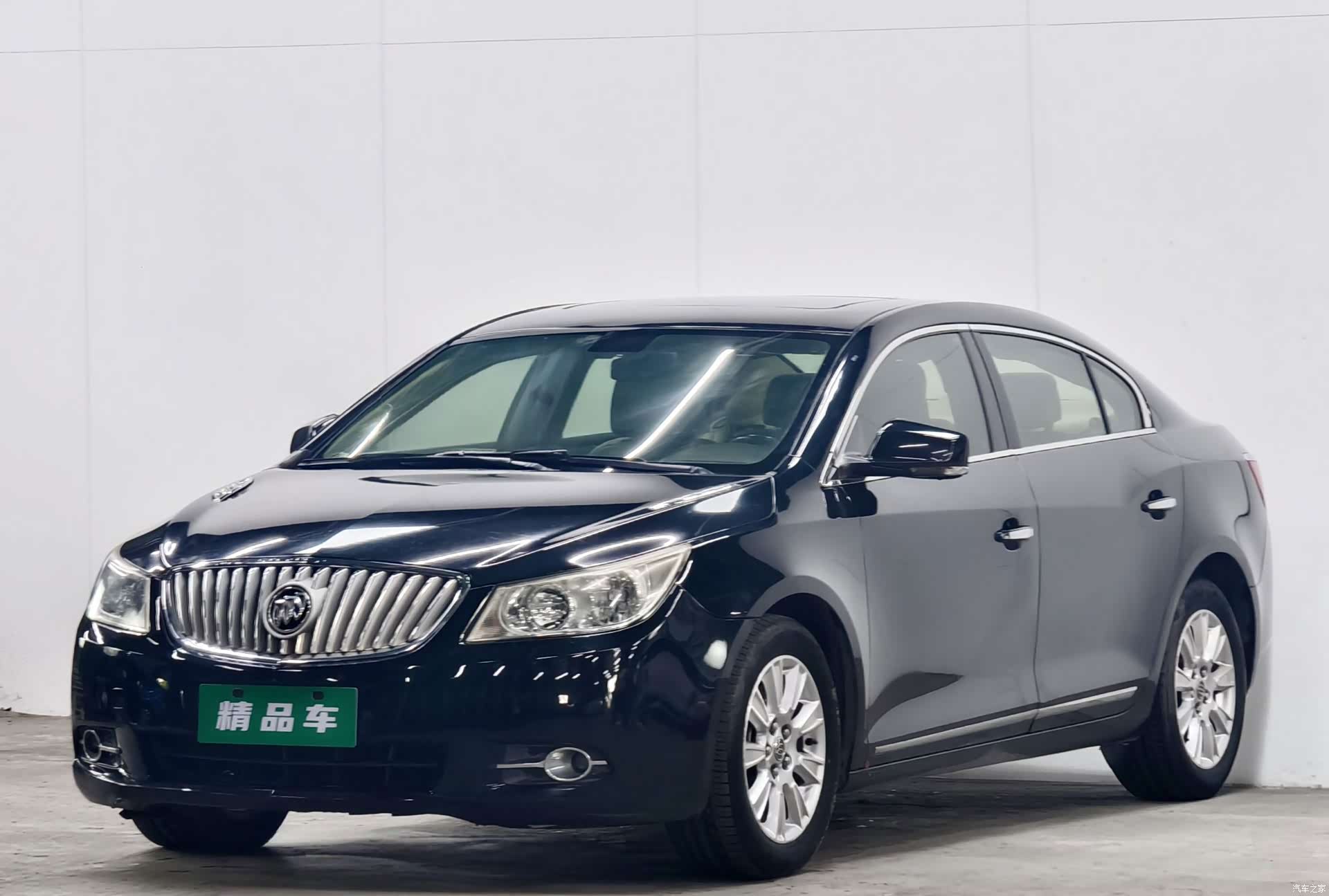 Buick LaCrosse, 2013 1