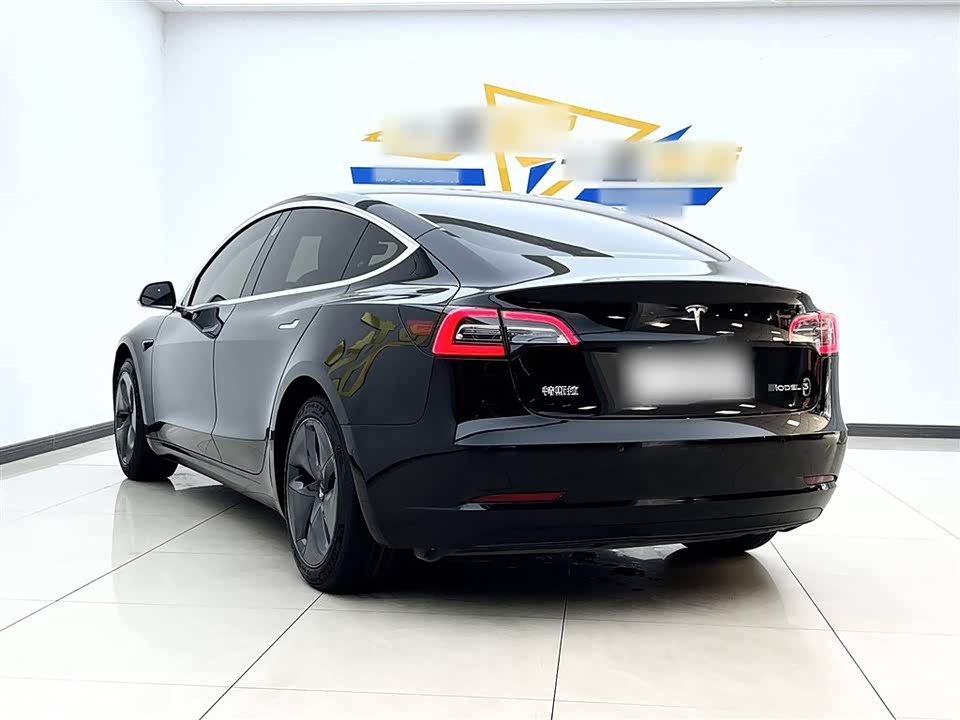 Tesla Model 3 Tesla Model 3