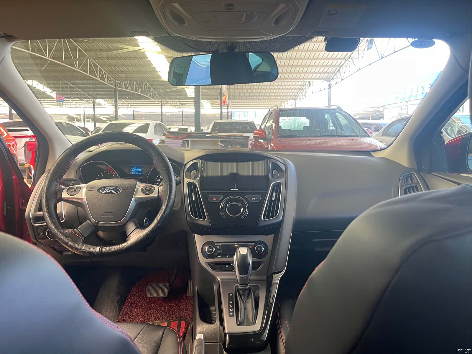 Ford Focus, 2015 11