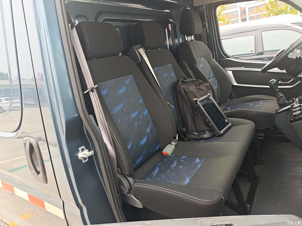 DongFeng V9, 2024 20