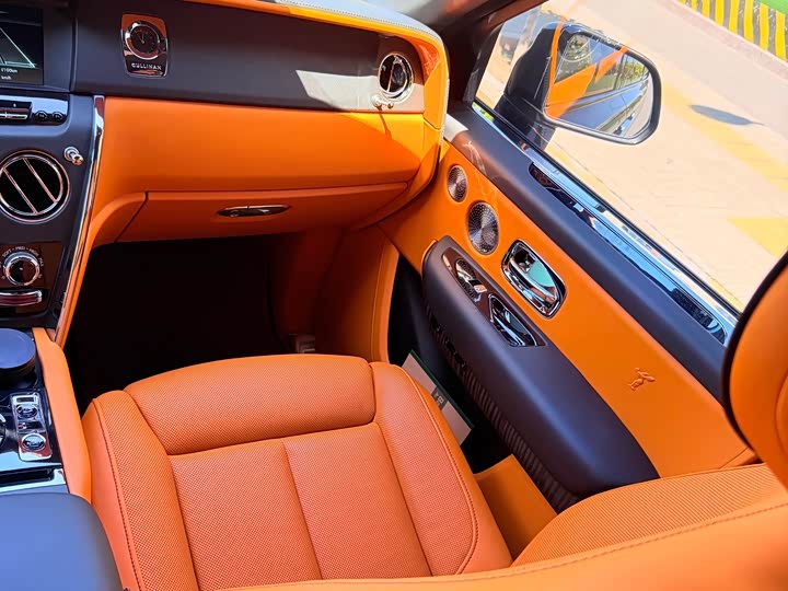 Rolls Royce Cullinan, 2022 года фото 10