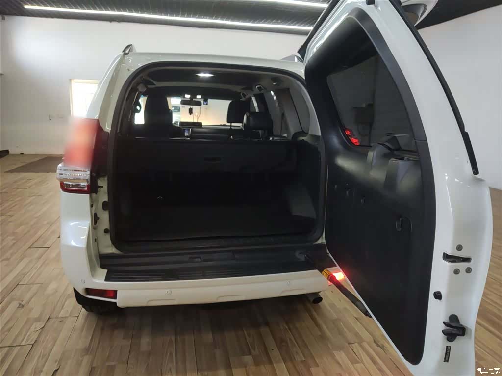 Toyota Prado, 2016 19