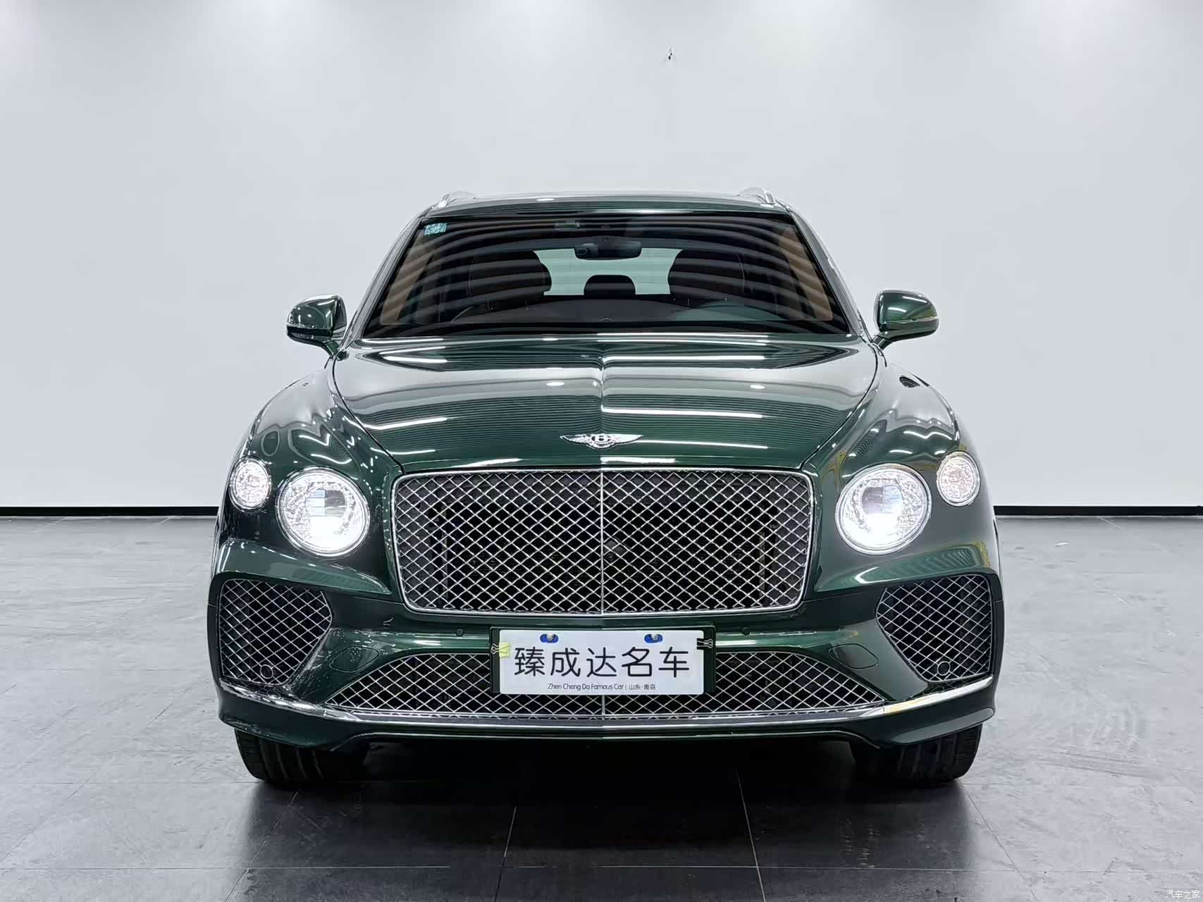 Bentley Bentayga, 2021 2
