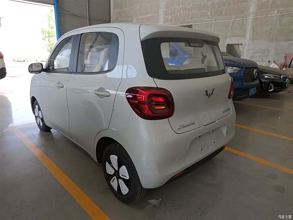 Wuling MINIEV, 2026 все фото