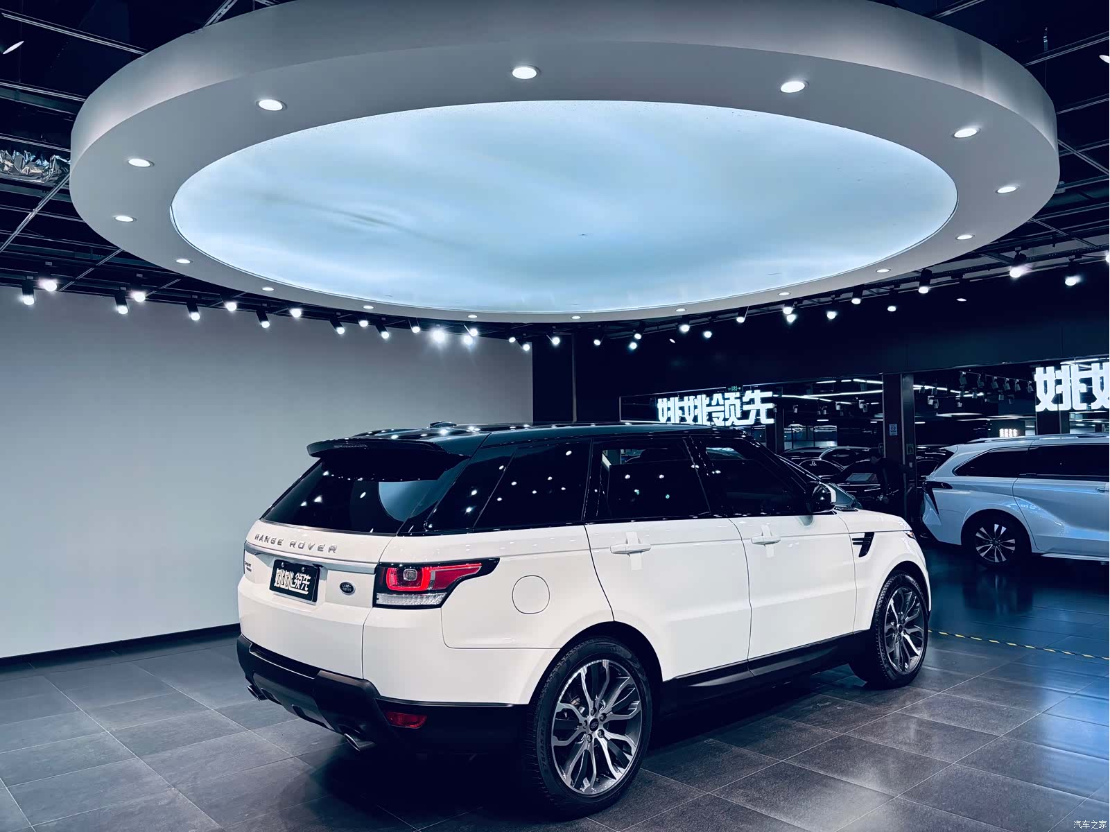Land Rover Range Rover, 2016 3