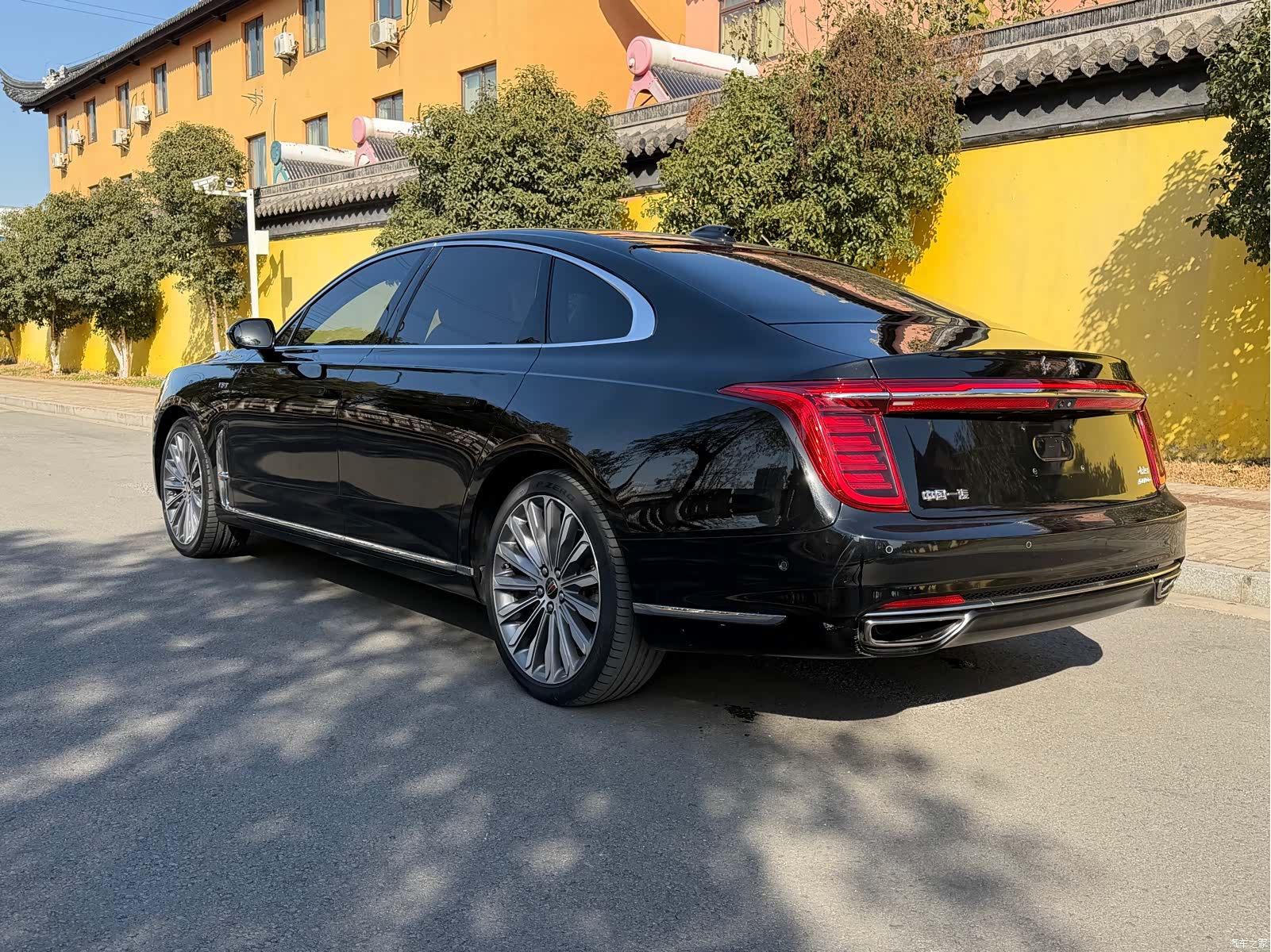 Hongqi H9, 2021 все фото