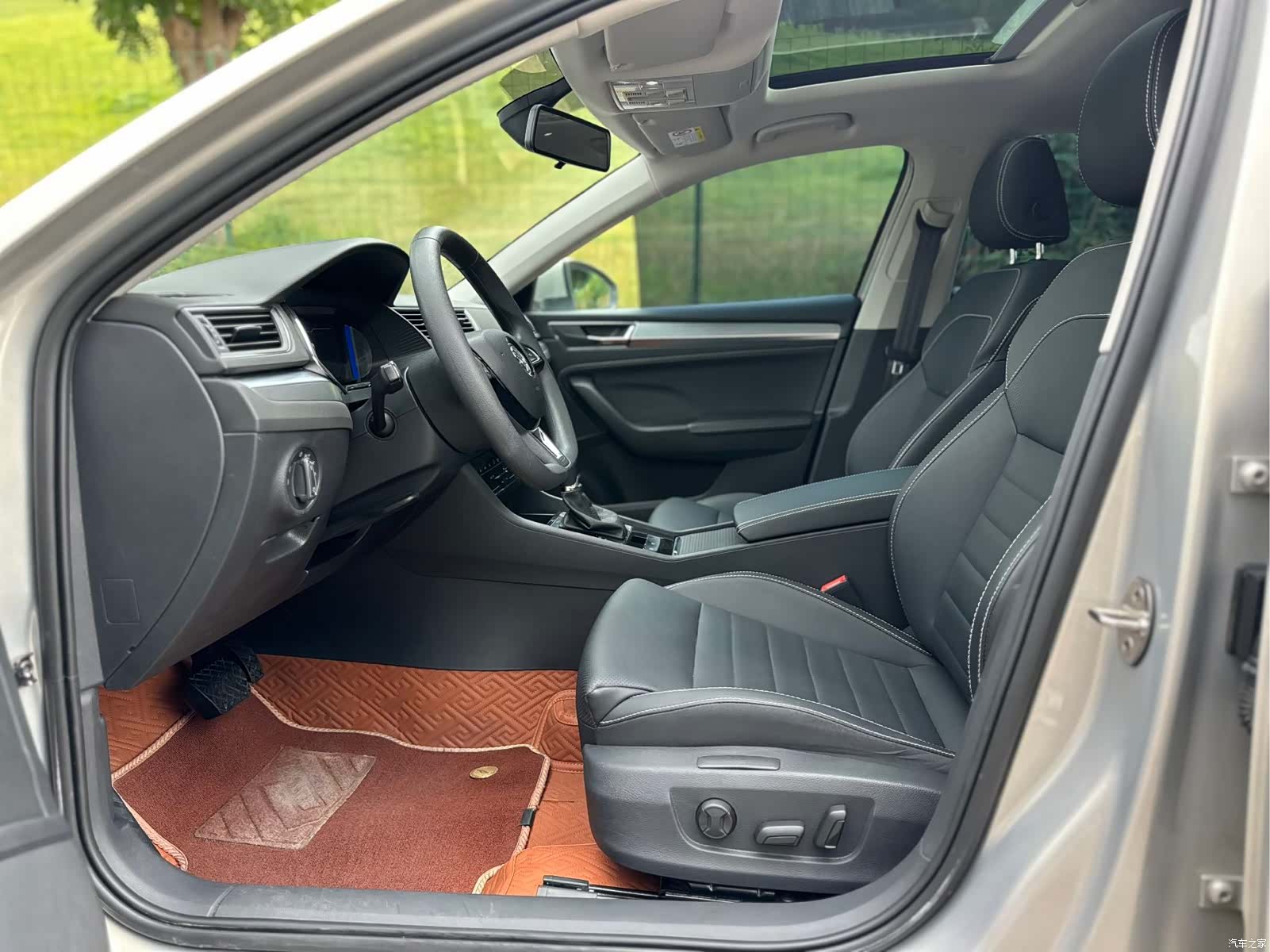 Skoda Superb, 2023 8