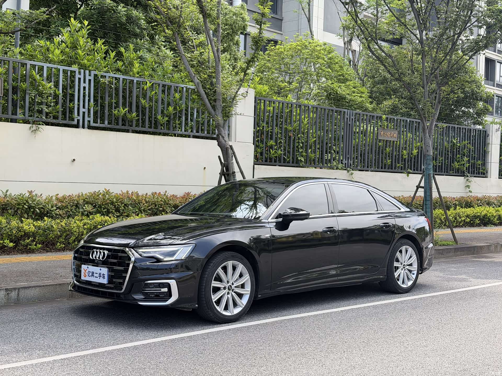 Audi A6L, 2023 1