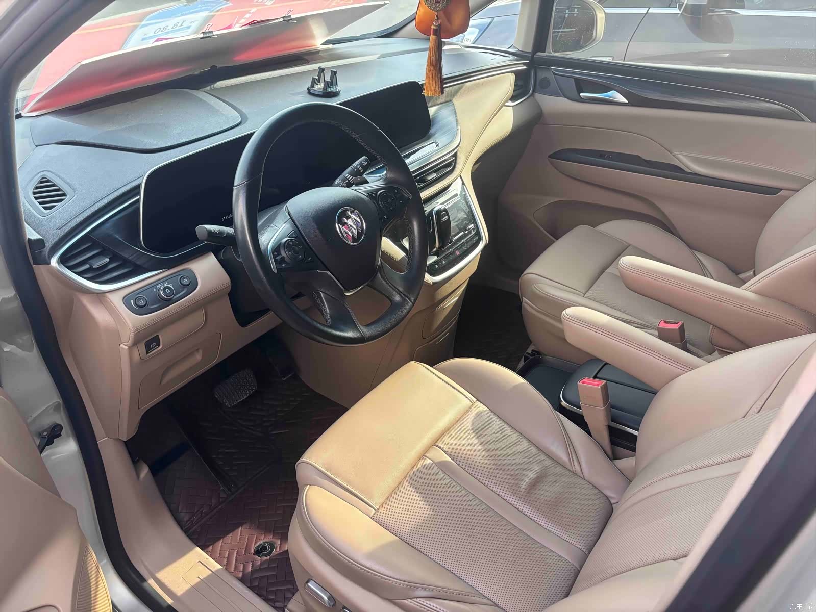 Buick GL8, 2020 16
