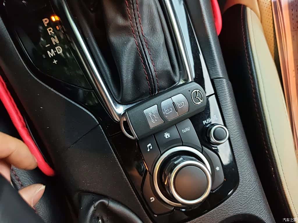 Mazda Mazda3, 2014 12