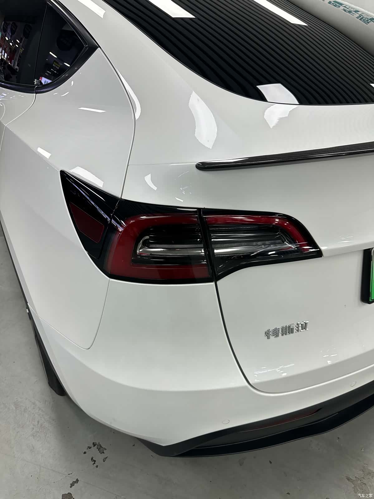 Tesla Model Y, 2022 23