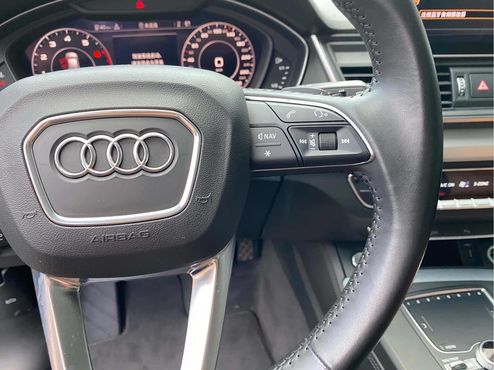 Audi Q5L, 2020 22