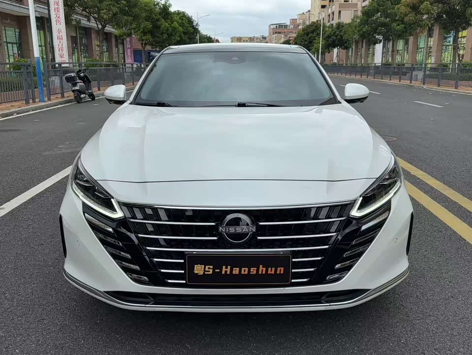 Nissan Teana