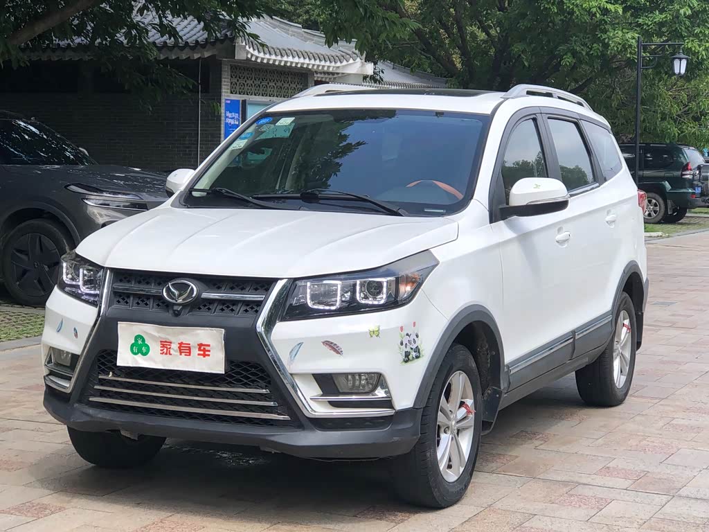 BAIC S3