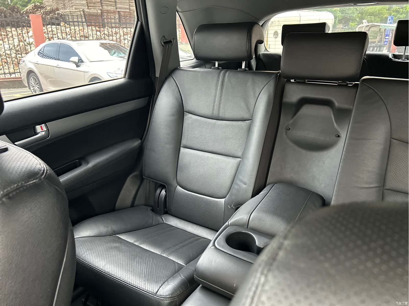 Kia 7, 2014 43