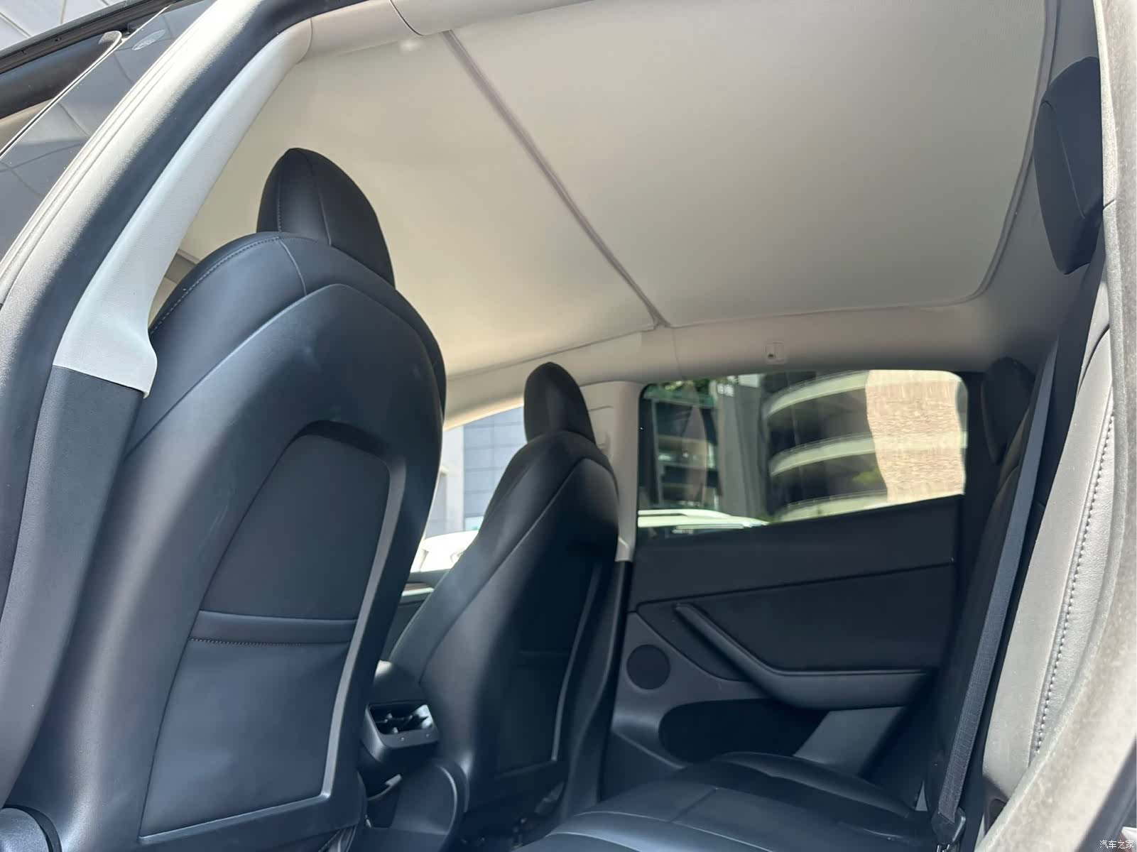 Tesla Model Y, 2021 9
