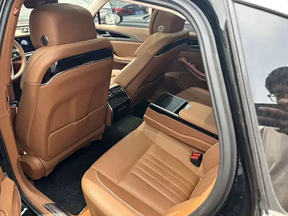 Hongqi H9