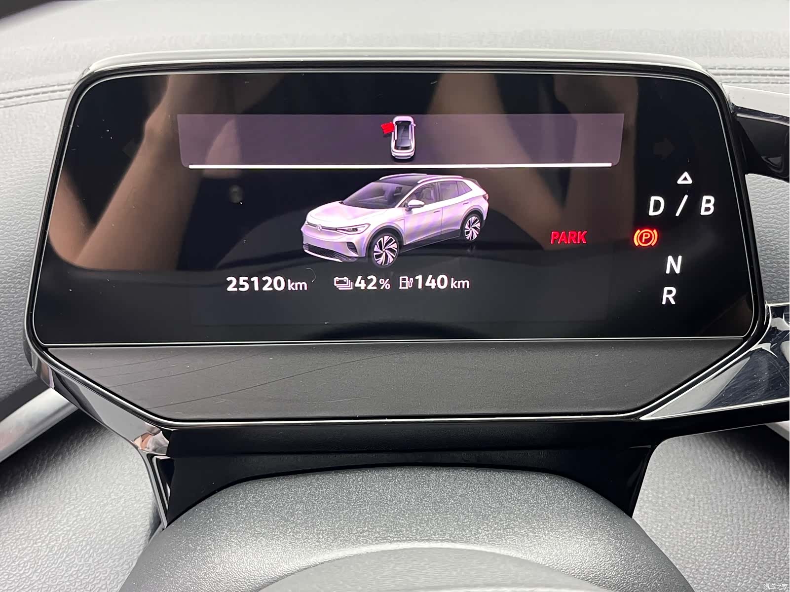 Volkswagen ID.4, 2025 16