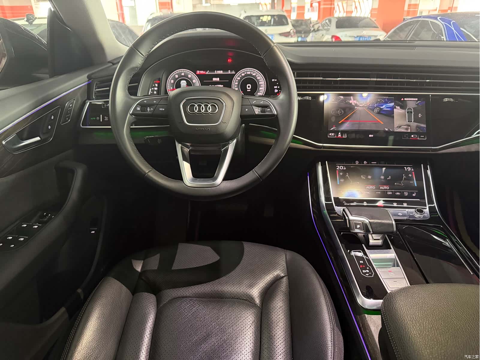 Audi Q8, 2022 10