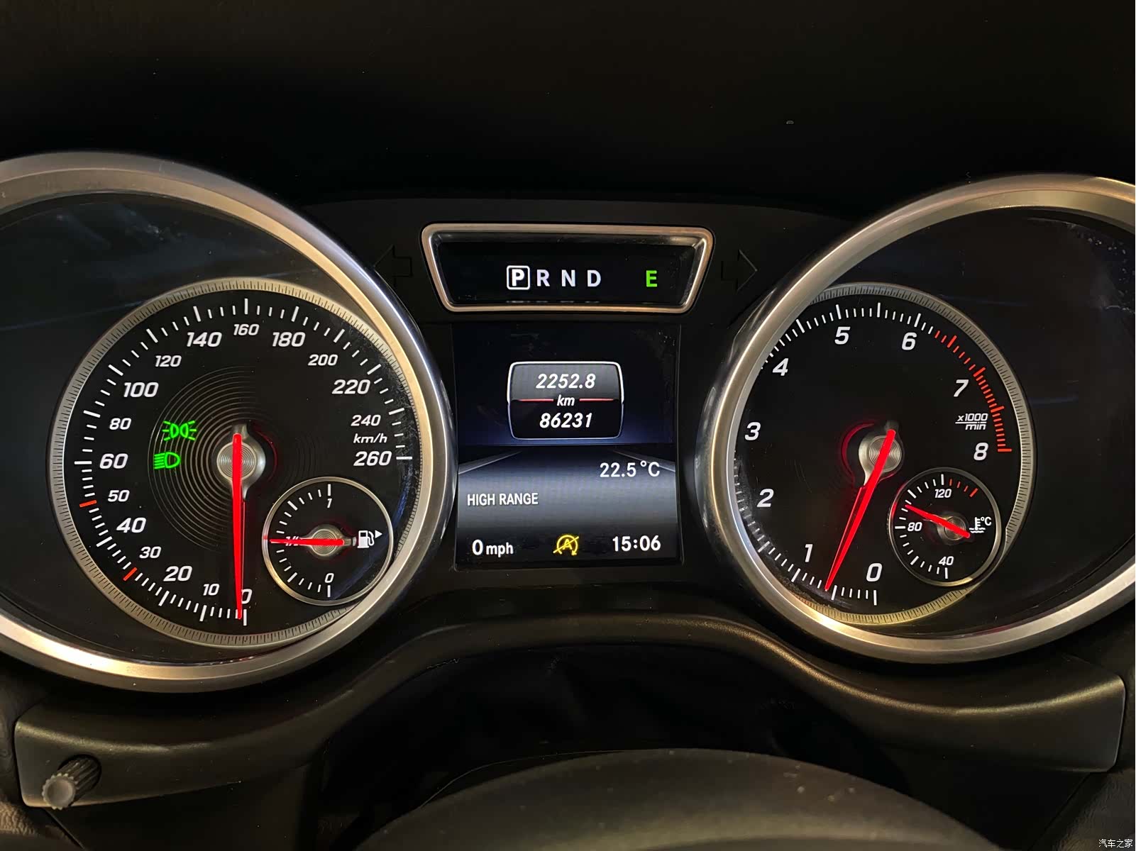 Mercedes-Benz G-Class, 2017 15