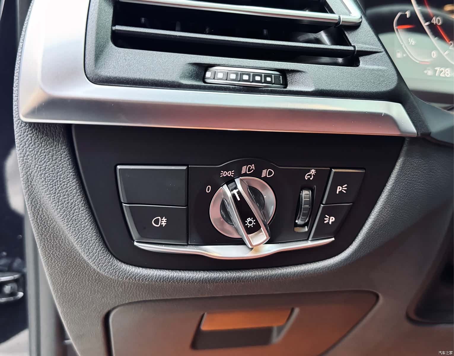 BMW X3, 2022 12
