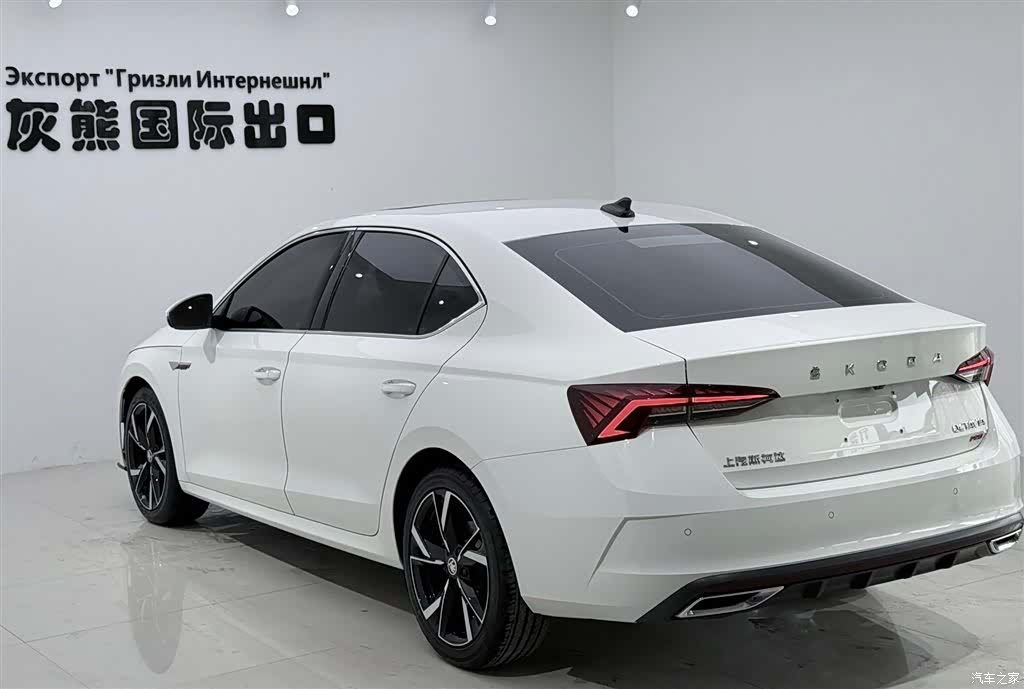 Skoda Octavia, 2023 6