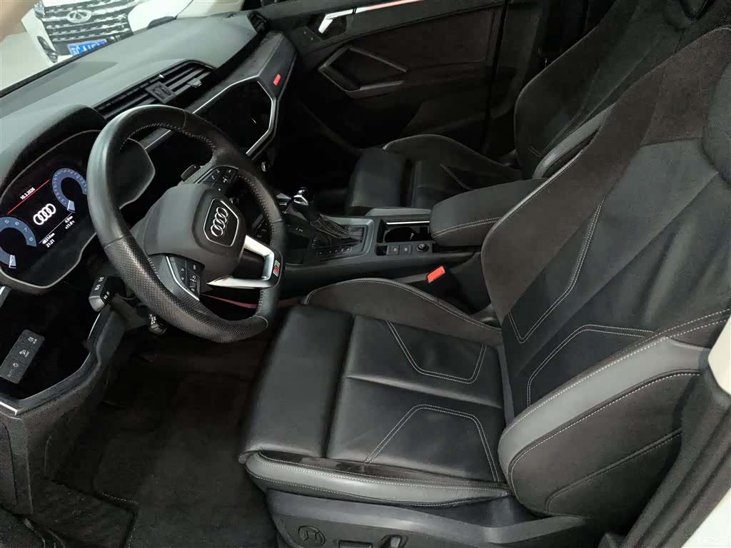 Audi Q3, 2021 15