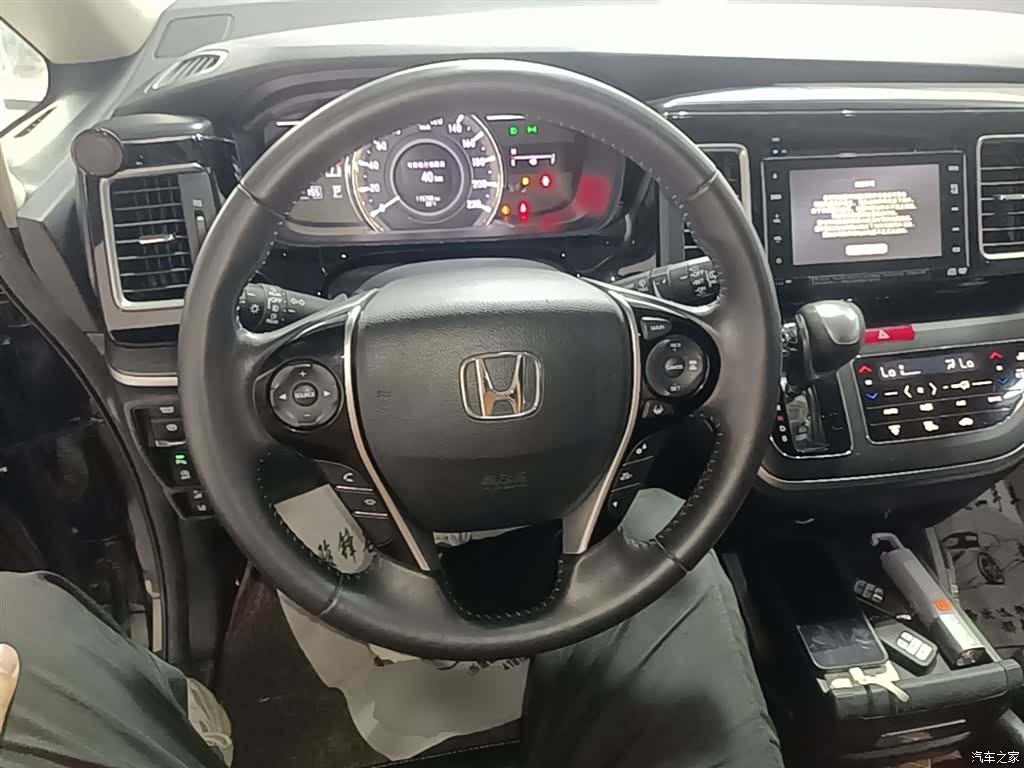 Honda Elysion, 2018 11