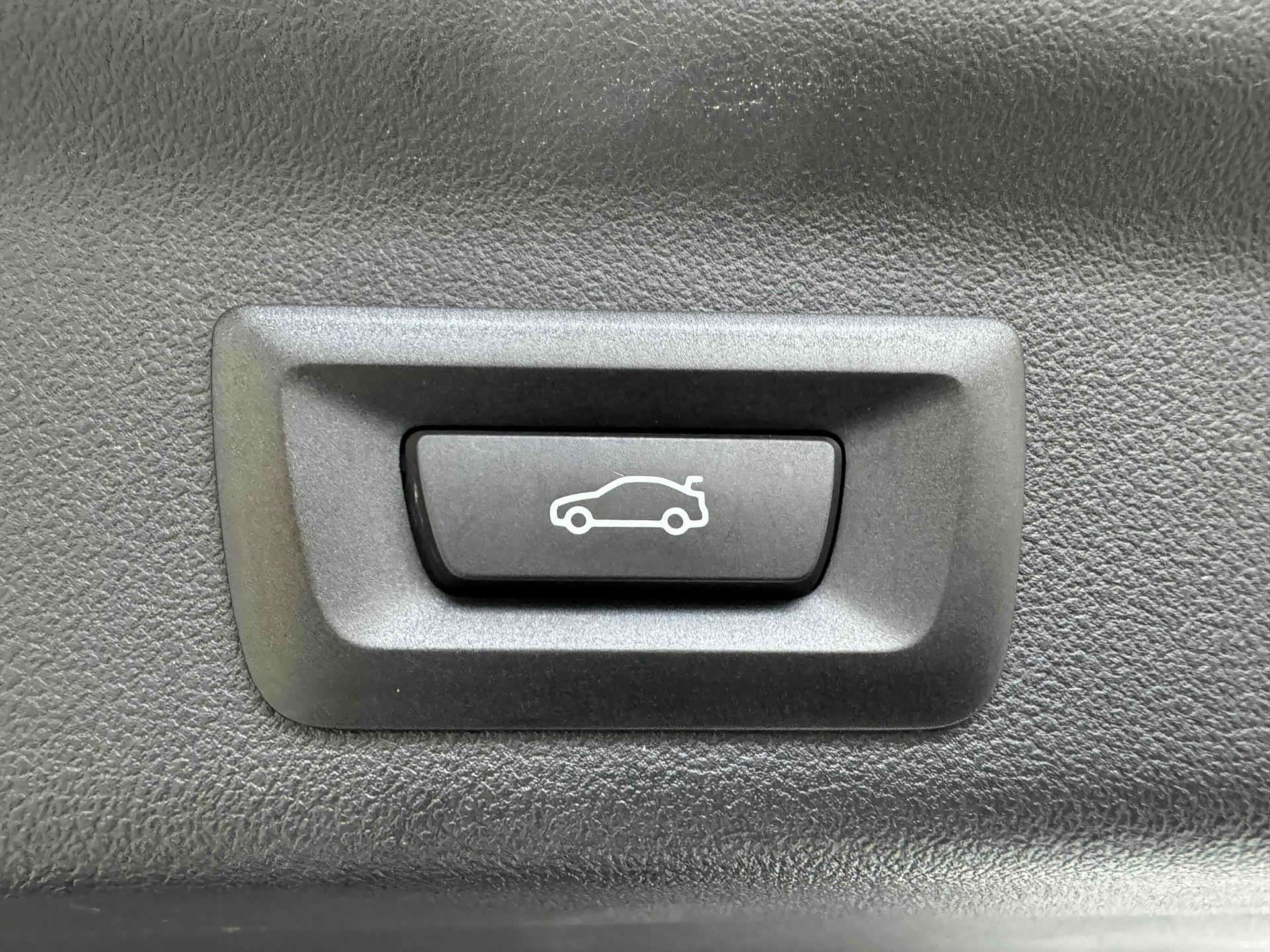 BMW X1, 2024 9