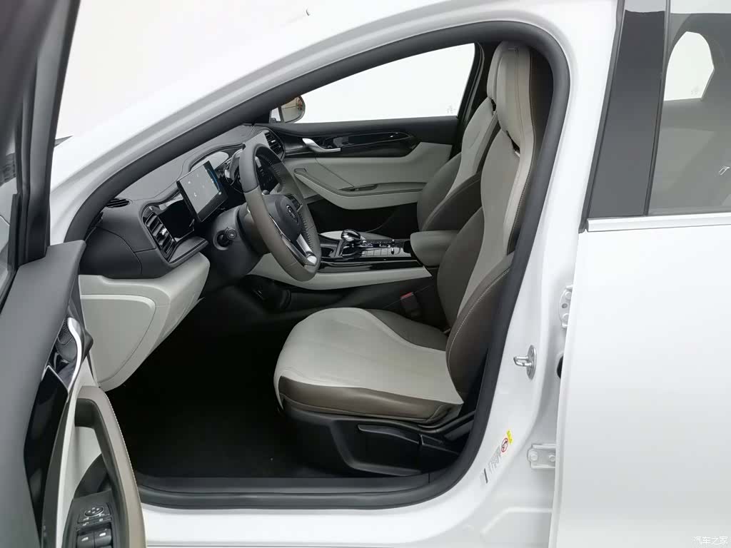 BYD Qin, 2024 10