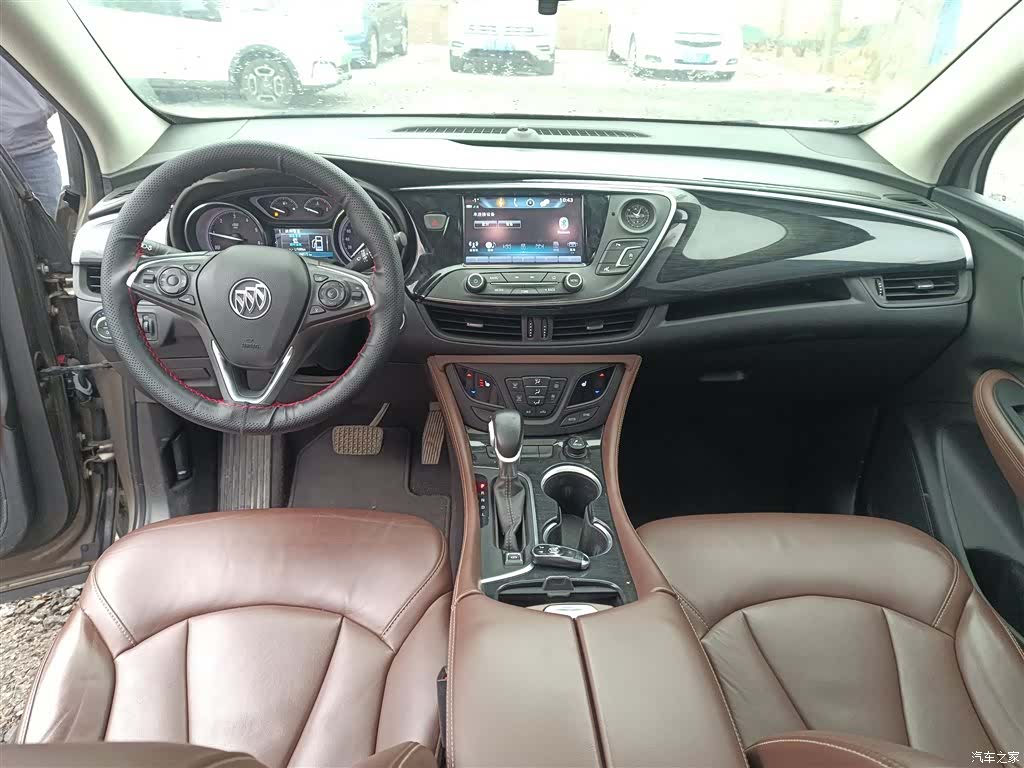 Buick Envision Plus, 2019 все фото