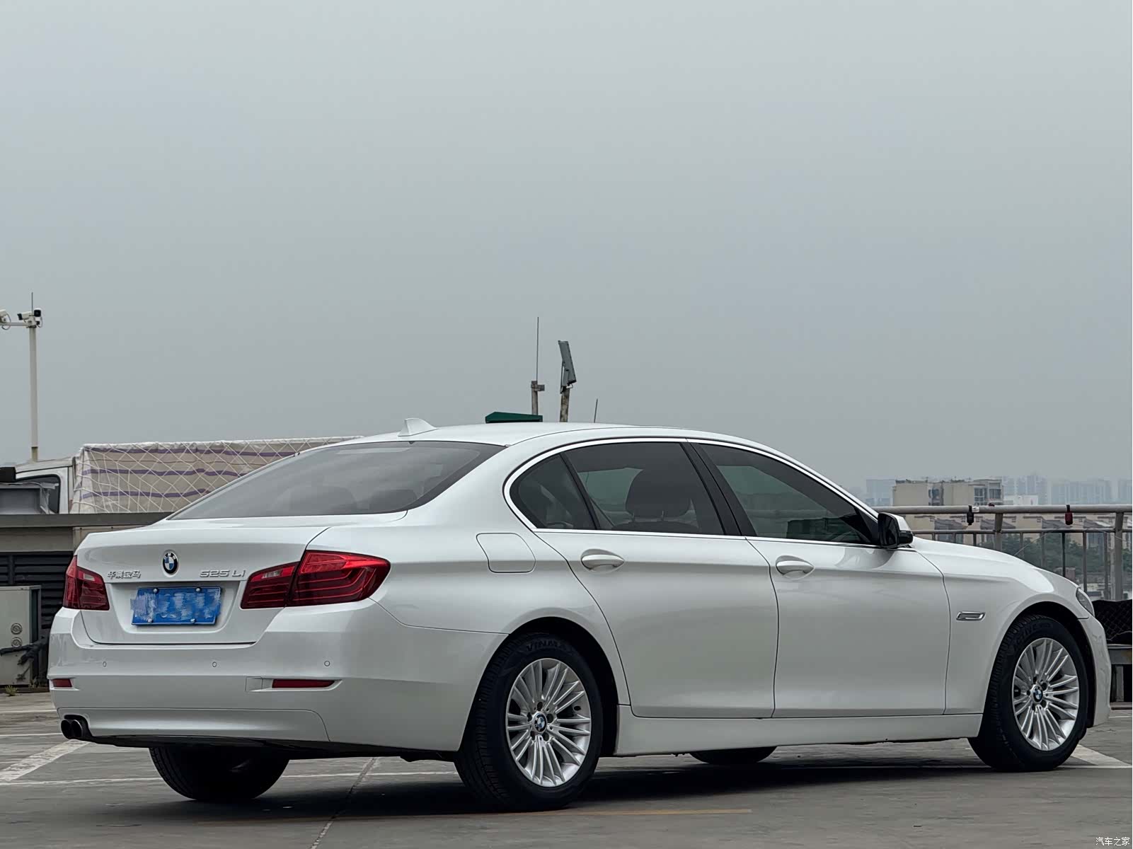 BMW 5 Series, 2015 14