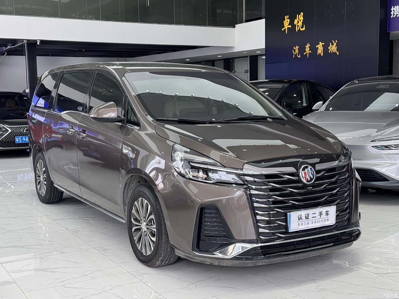 Buick GL8, 2023 4