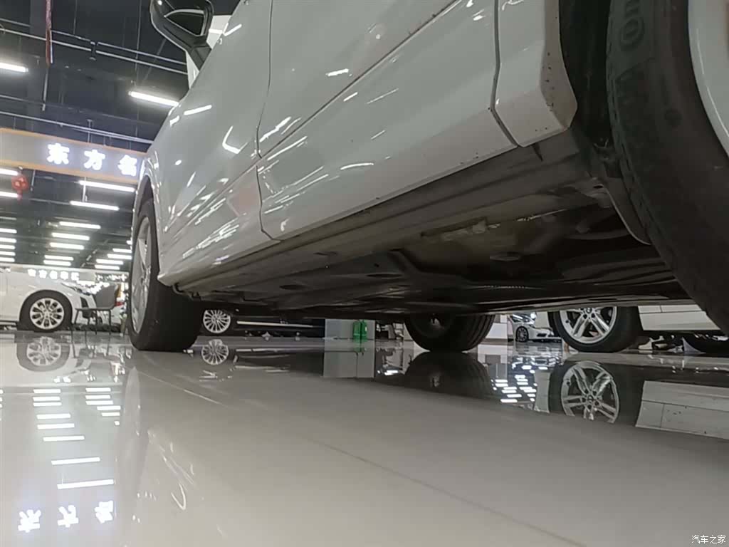 Audi Q2L, 2021 22