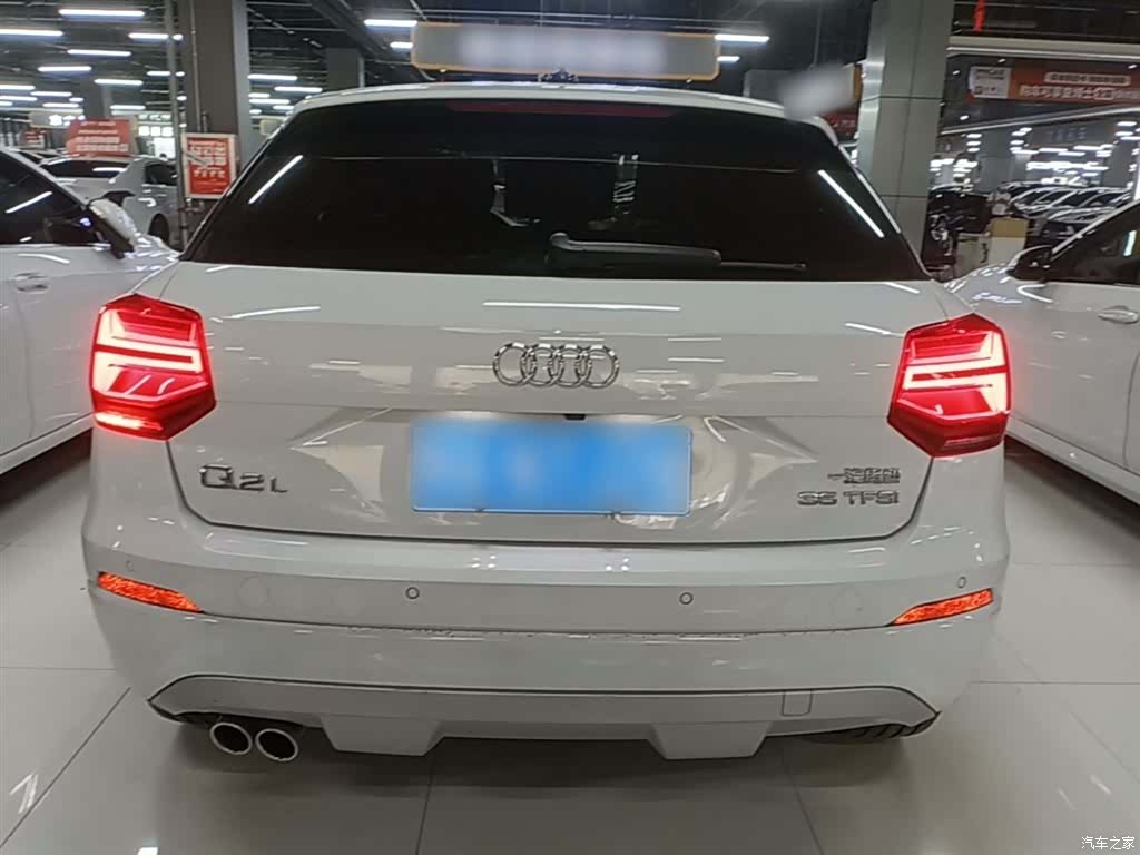 Audi Q2L, 2021 6