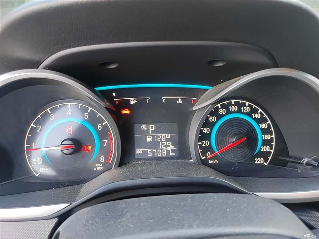 Chevrolet 320, 2018 12