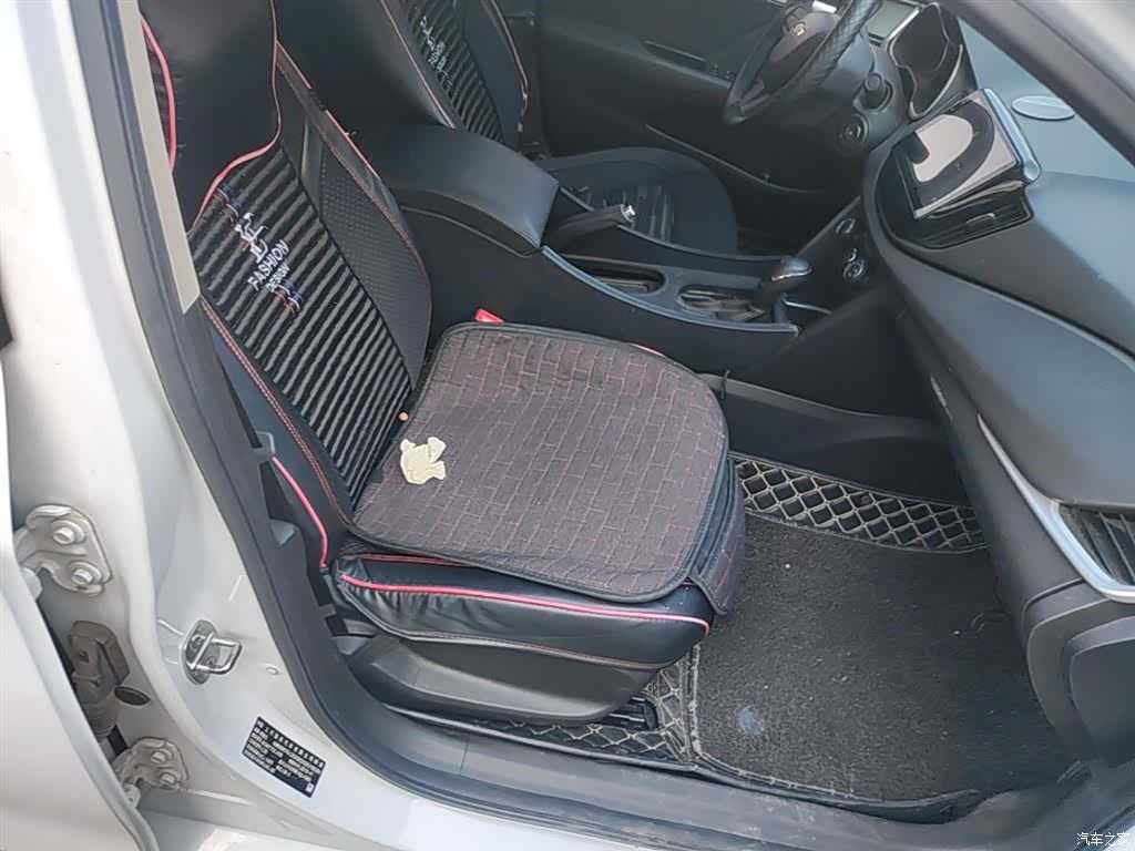 Chevrolet 320, 2018 25