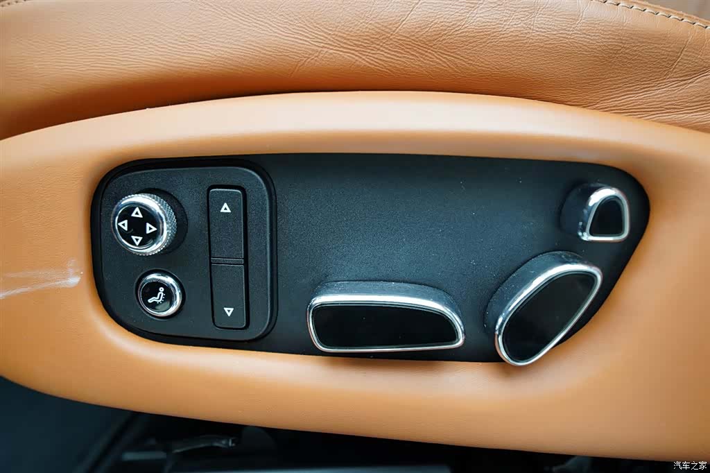 Bentley Mulsanne, 2016 7