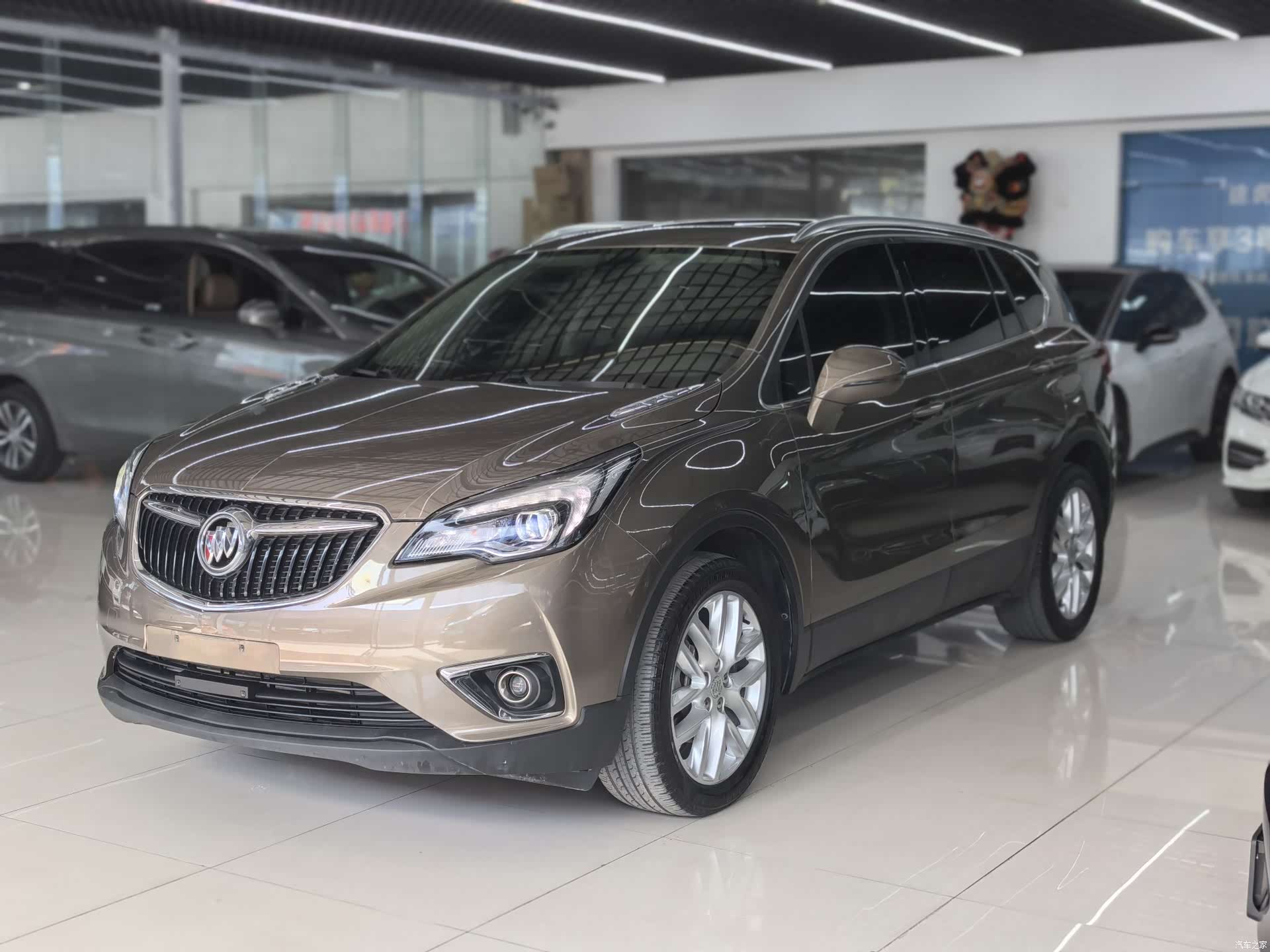 Buick Envision Plus, 2019 1