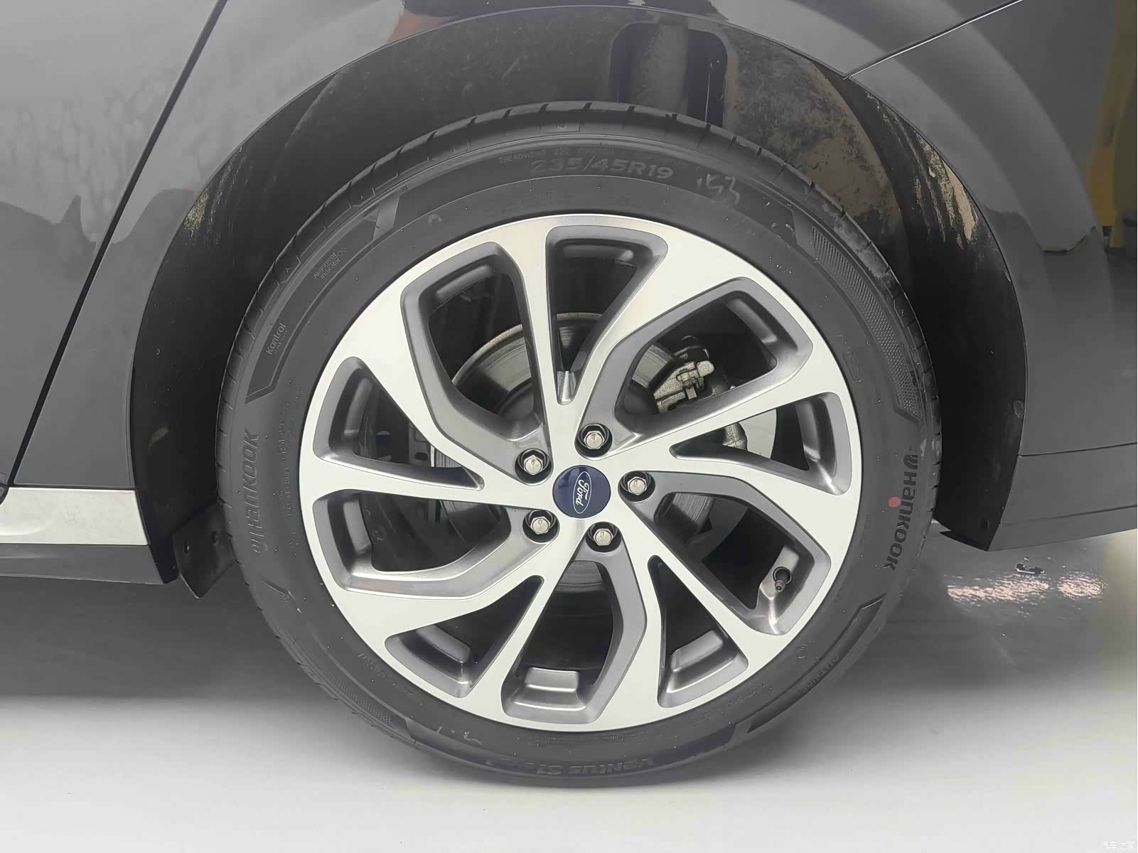 Ford Mondeo, 2022 11