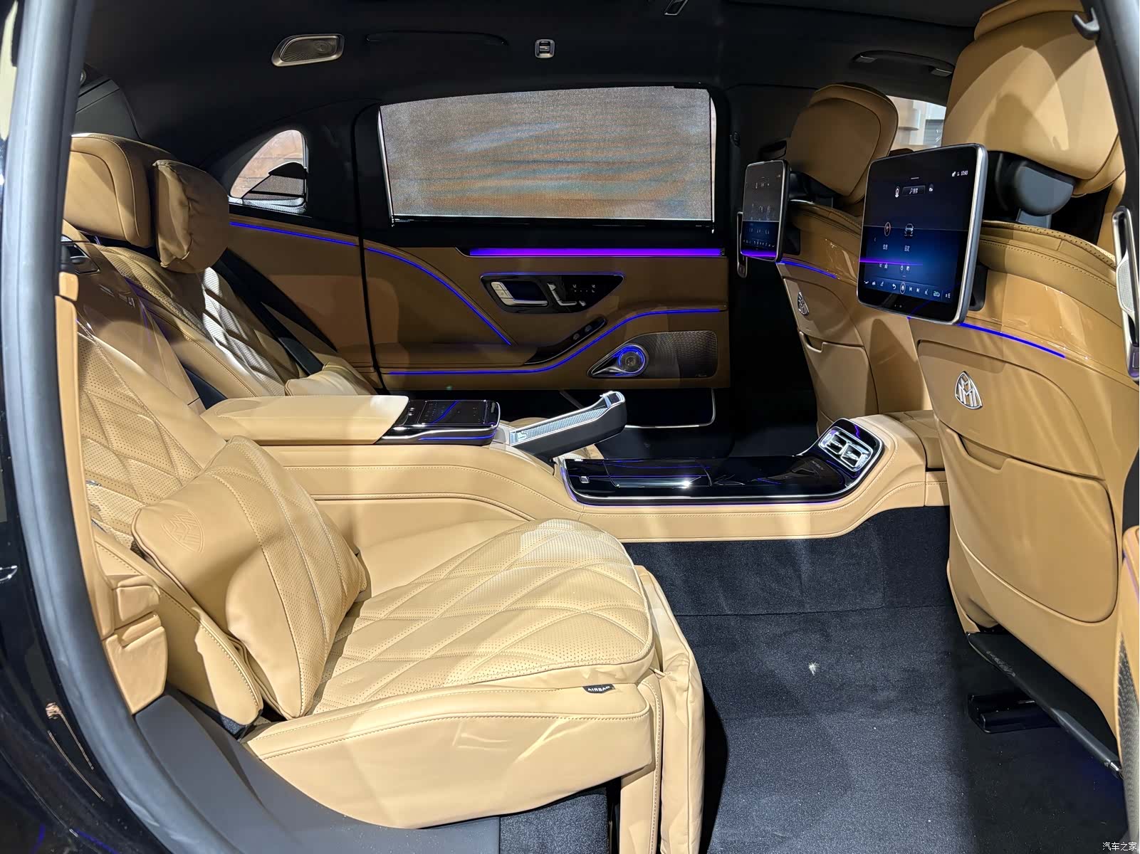 Maybach S-Class, 2023 23