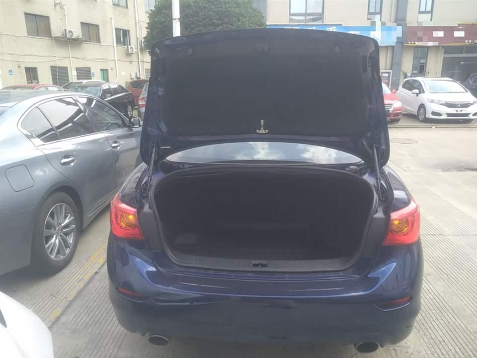 Infiniti Q50L Infiniti Q50L