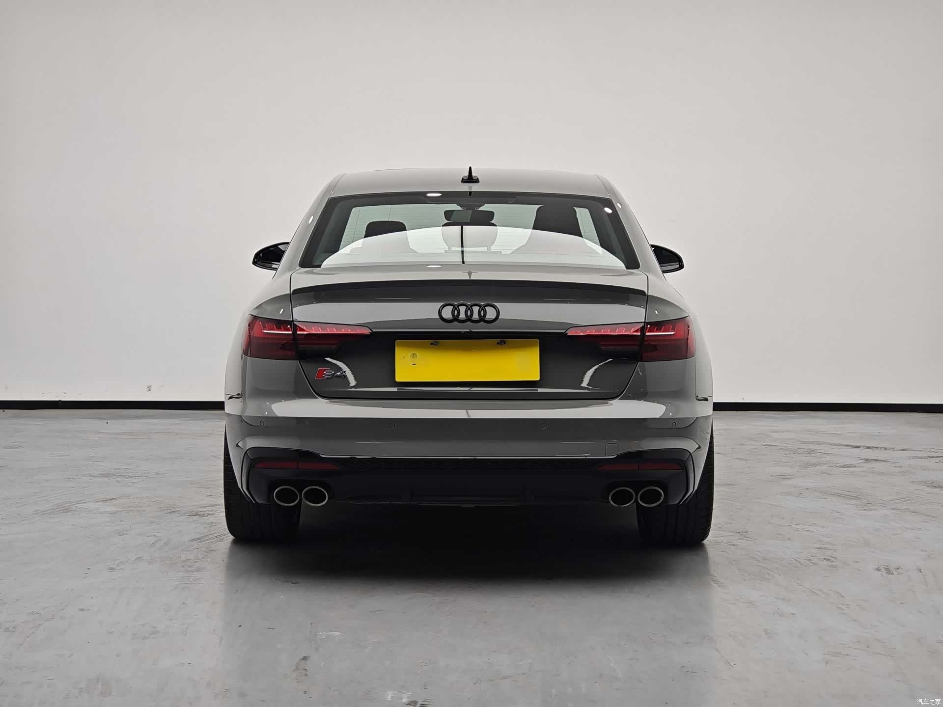 Audi S4, 2023 все фото