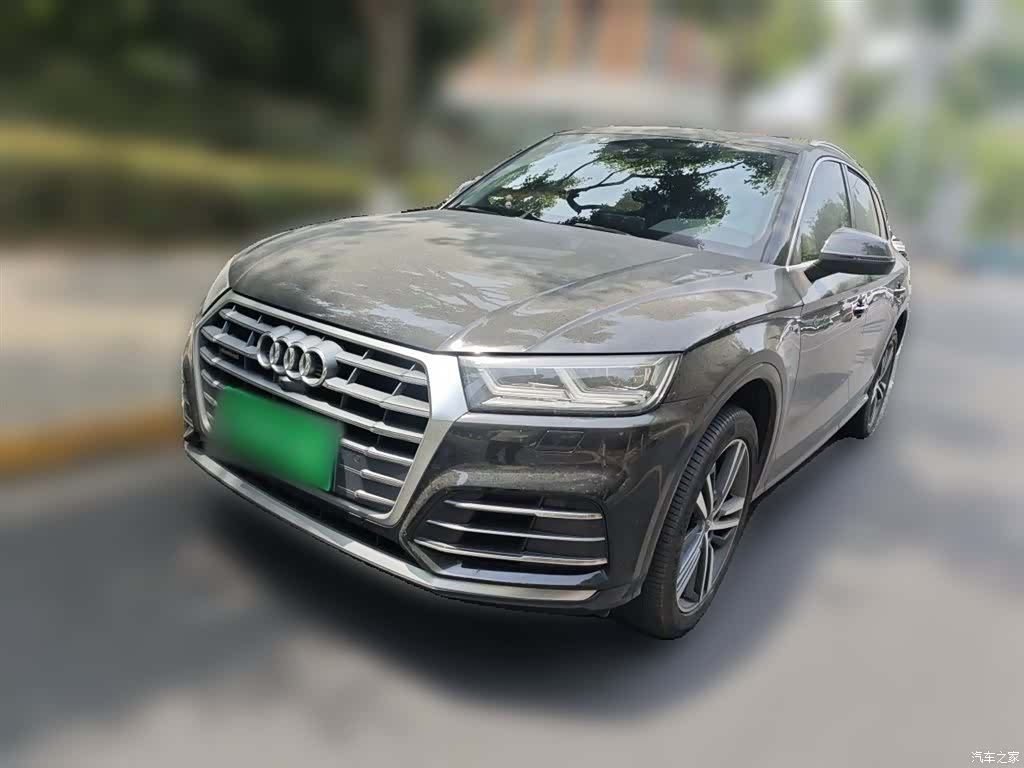 Audi Q5L, 2021 1